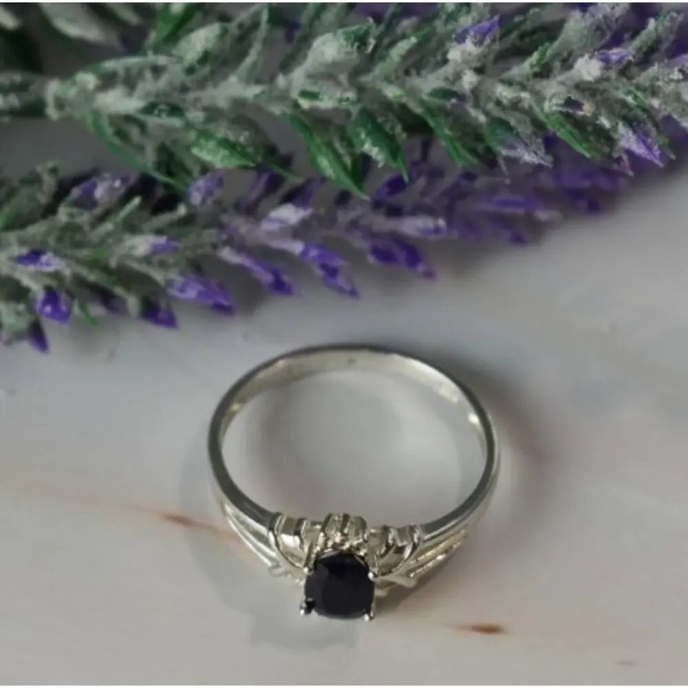 925 Sterling Silver Black Spinel Ring Size 10.25